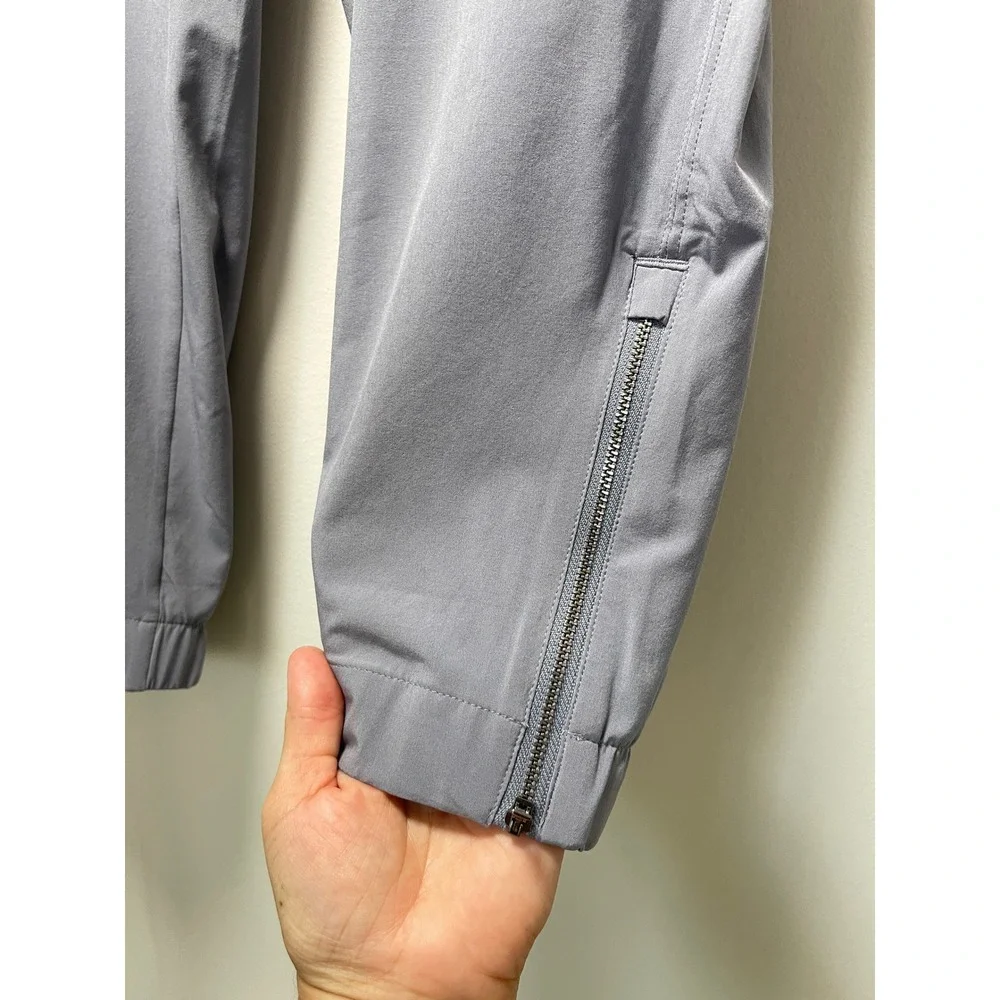 Athleta Trekkie North Jogger Pants Gray Plus Size 16 Hiking Travel Ankle Zip